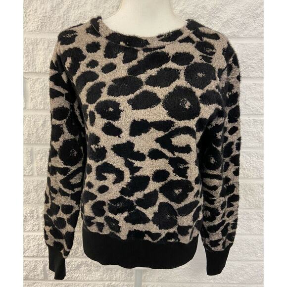 For The Republic Fuzzy Faux Fur Ultra Soft Leopard Sweater Size Medium Women's